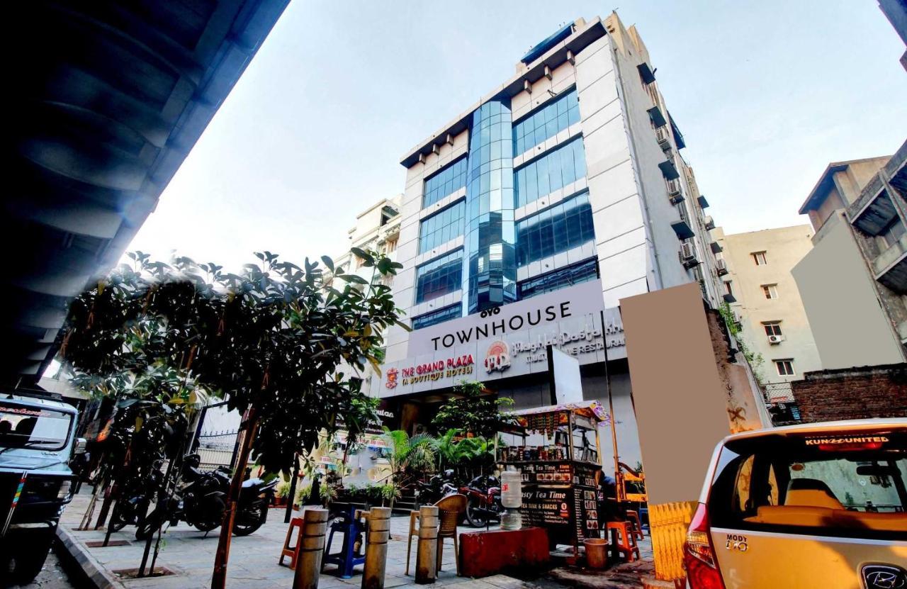 Townhouse The Grand Plaza Hotell Hyderabad Exteriör bild